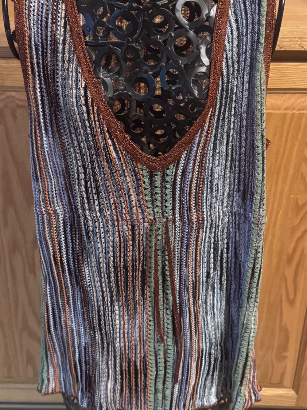 Women's Missni Size 6 Tank Top Italy Colorful Lightweight V- Neck Wide Straps - Picture 2 of 9